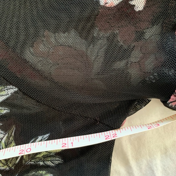 Almost Famous Sheer Top - Picture 14 of 14